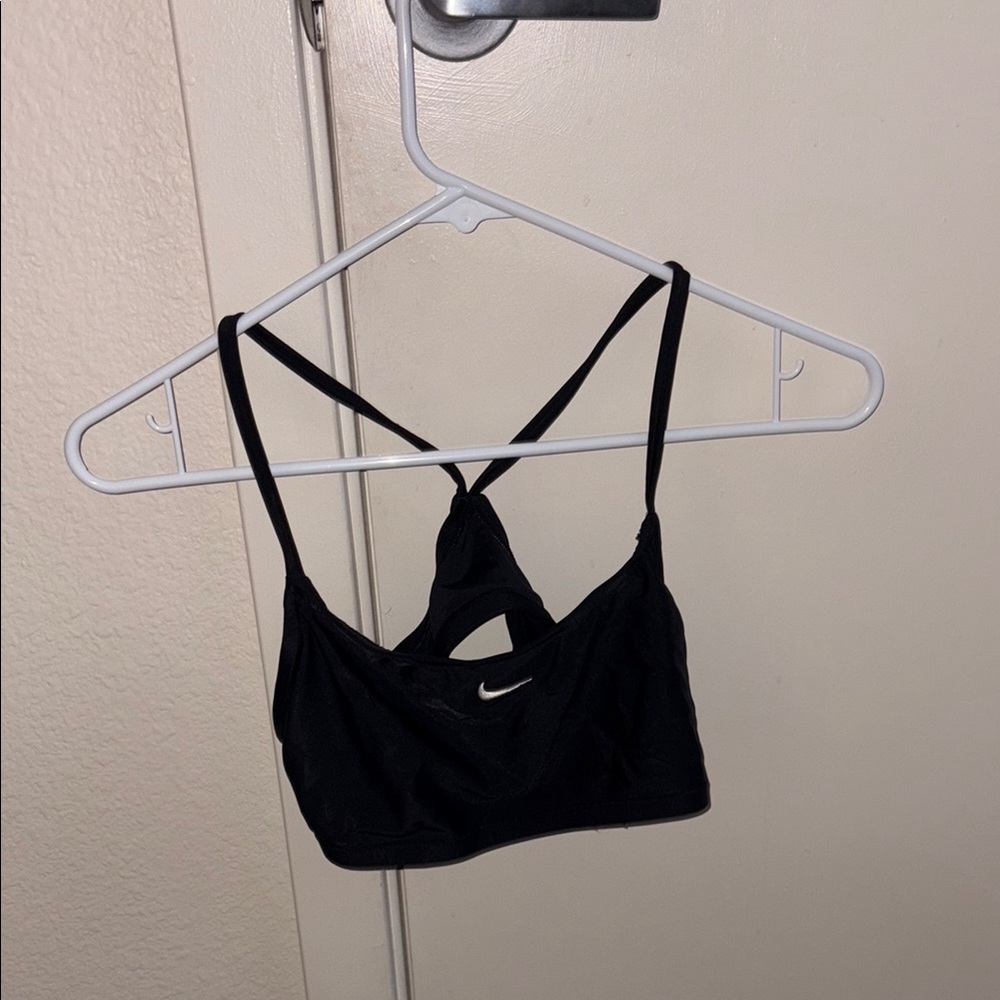Nike Black Strappy Sports Bra - Picture 2 of 4